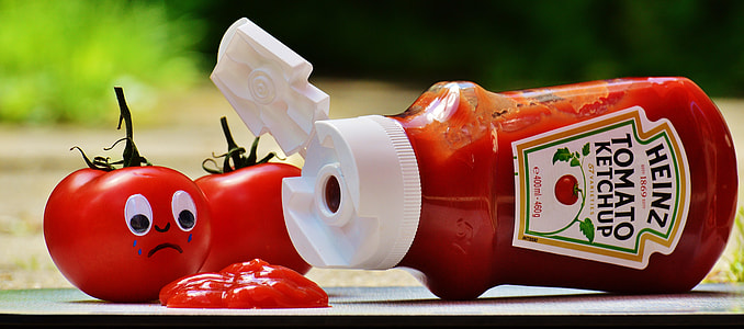 opened Heinz tomato ketchup plastic bottle thumbnail