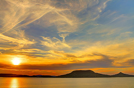 landscape photo of mountain during golden hour thumbnail