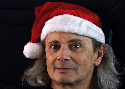 man wearing santa hat thumbnail