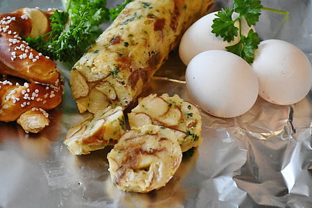 three white eggs thumbnail