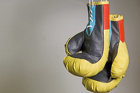 pair of black boxing gloves thumbnail