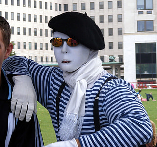 mime leaning against man thumbnail