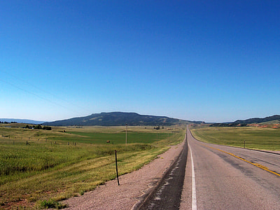 Roadside view in northern Weston County in Newcastle, Wyoming thumbnail
