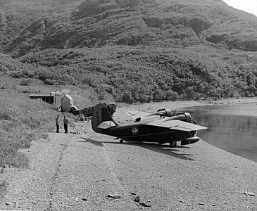 Old transport plane at Katmai National Park, Alaska thumbnail