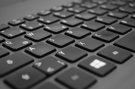 close-up photo of laptop keyboard thumbnail