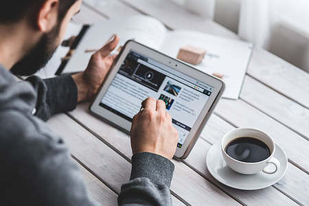 Man using a tablet thumbnail