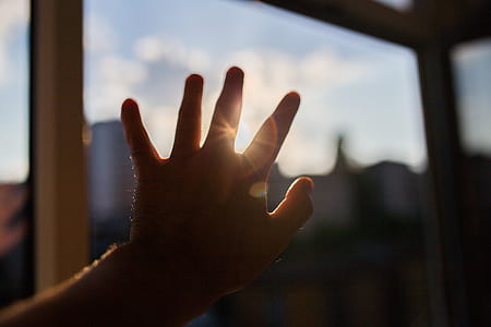 left person hand thumbnail