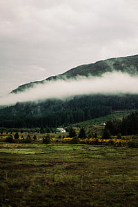 landscape photography of clouds and mountains thumbnail
