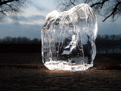 clear ice block thumbnail