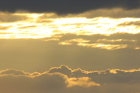 Sun Rays and Clouds thumbnail