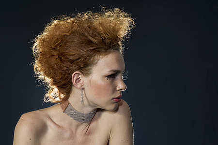 woman wearing silver-colored mesh neck choker while looking on right side thumbnail