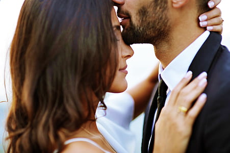couple dancing on outdoors thumbnail
