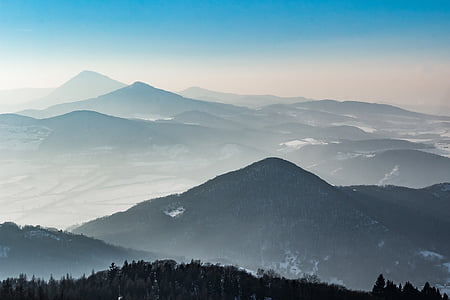 landscape photography of mountain thumbnail