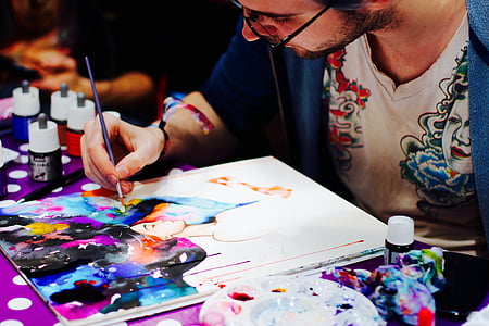 man painting woman thumbnail