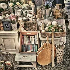 assorted house decor lot thumbnail
