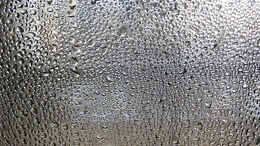 water moist on mirror thumbnail