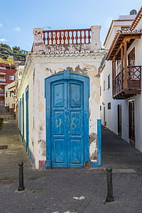 blue steel door thumbnail