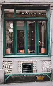 green Venice windowpane thumbnail