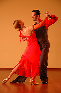 man and woman dancing thumbnail
