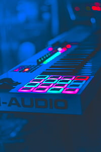 M-audio synthesizer thumbnail