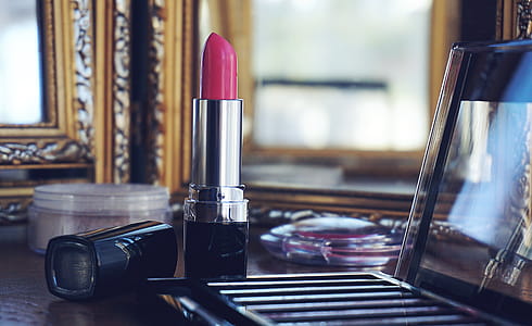 Pink Lipstick thumbnail