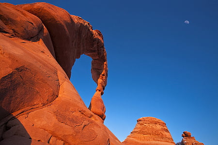 rock formation in Utah thumbnail