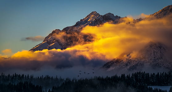mountain during night thumbnail