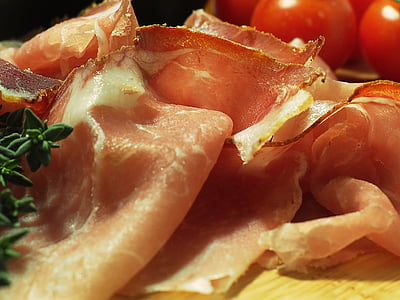 closeup photo of bacon thumbnail