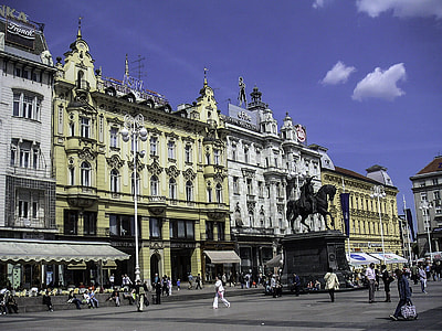 Ban Jelačić Square north in Zagreb, Croatia thumbnail
