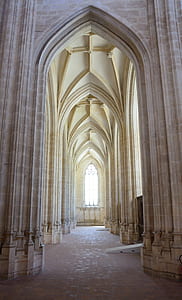 photo of building hallway thumbnail