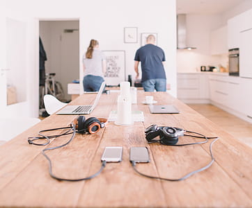 gadgets on table thumbnail