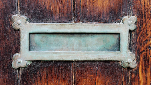 brown wooden board thumbnail
