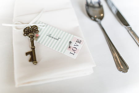 gold-colored skeleton key thumbnail