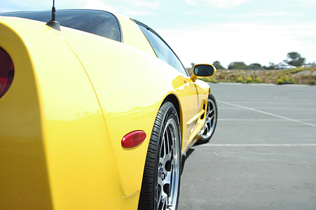 yellow Chevrolet Corvette C5 thumbnail