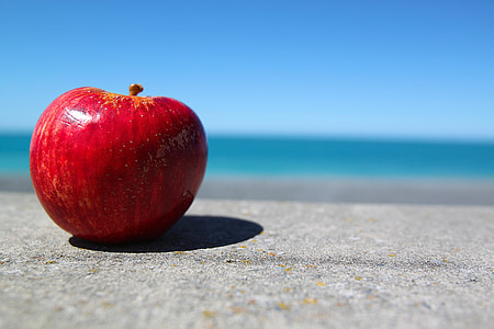 close-up photography of red apple fruit thumbnail