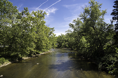 Upstream on the Cayuhoga River at Cayuhoga Valley National Park, Ohio thumbnail
