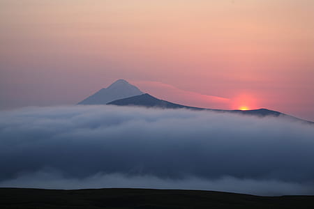 mountain covered with clouds thumbnail