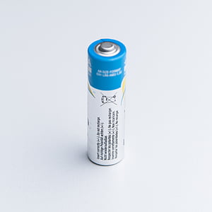 blue and white battery thumbnail