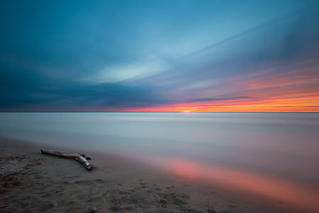 seashore with blue sky thumbnail