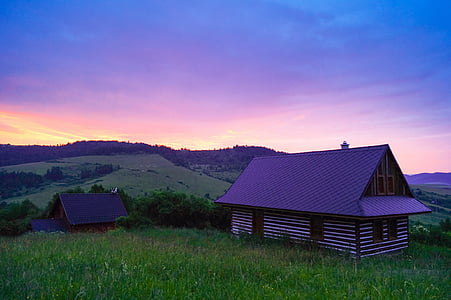 gray house underneath golden hour thumbnail