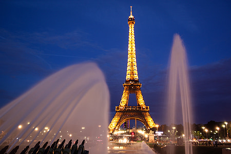 Eiffel Tower thumbnail