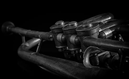 close-up photo of metal part thumbnail