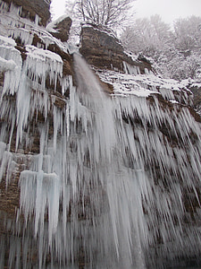 landscape photography of snow thumbnail