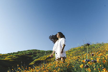 woman wearing white crew-neck dress thumbnail