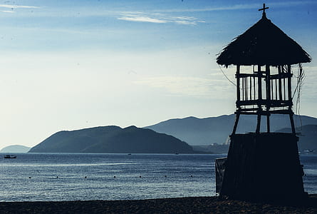 Blue Body of Water Under Blue Cloudy Sky thumbnail