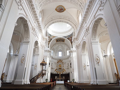 church aisle photography thumbnail