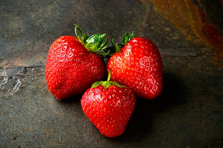 three strawberry fruits thumbnail