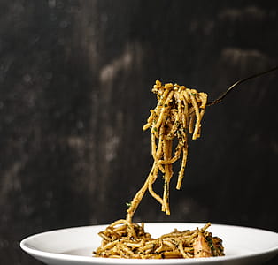 Round White Ceramic Plate With Pasta thumbnail