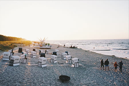 people at beach thumbnail