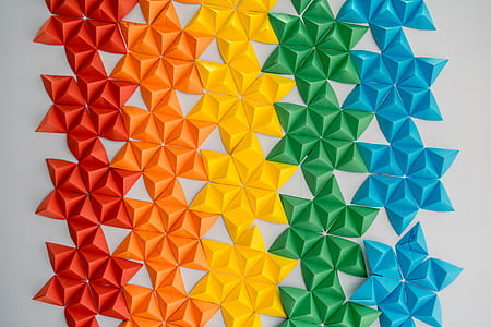 multicolored star origami thumbnail